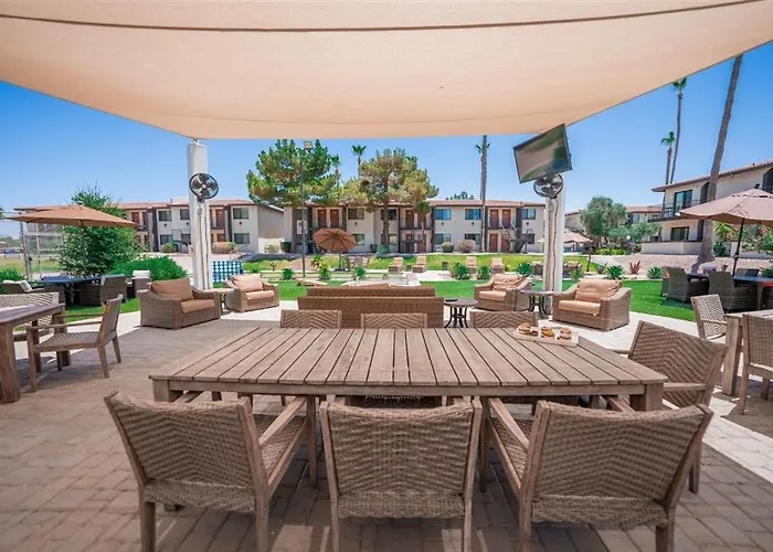 213 Fully Furnished 1br Suite-outdoor Pool Apartment Scottsdale