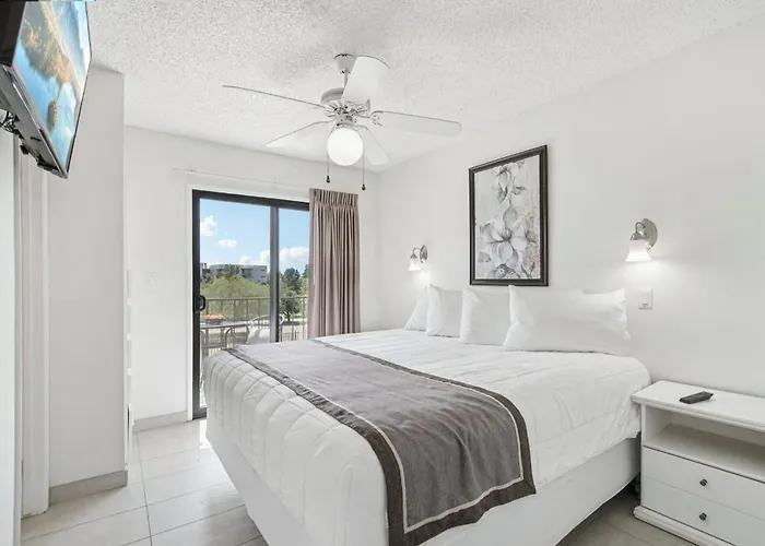 Apartment 213 Fully Furnished 1br Suite-outdoor Pool *