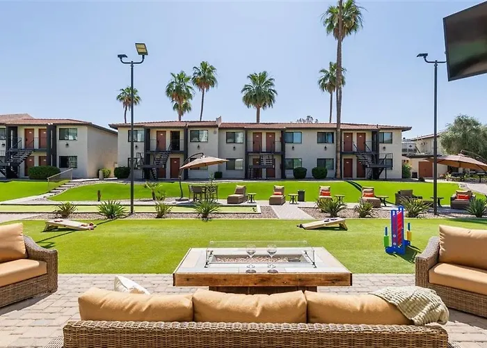 213 Fully Furnished 1br Suite-outdoor Pool Apartment Scottsdale